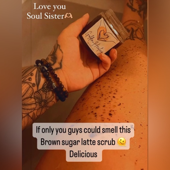 Golden Healing Apothecary🫶🏼1oz Sugar Scrubs🫶🏼Handcrafted - Picture 5 of 8